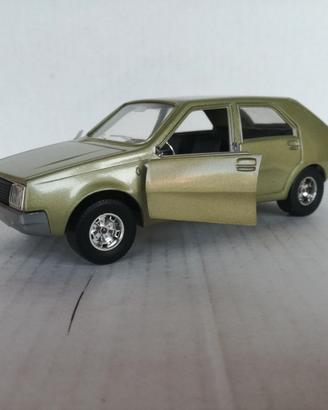 MODELLO AUTO RENAULT 14 BURAGO NO MEBETOYS