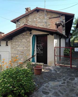 Rif.9338RV36899| bifamiliare varzi