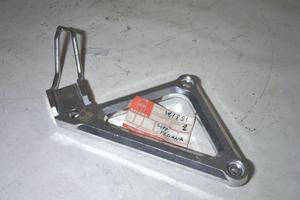 SUPPORTO PEDANA GILERA DAKOTA COD 321821