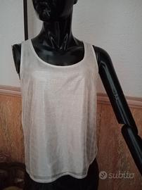 blusa smanicata 
