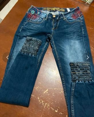 Jeans a fantasia taglia S/M Desigual
