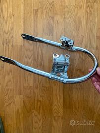 staffa per sella Triumph bonneville