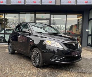 LANCIA Ypsilon 1.2 69cv GOLD