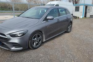 MERCEDES B180