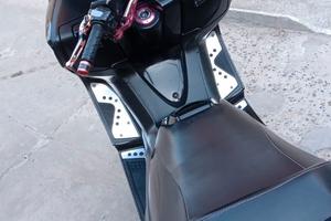 Tmax 500 2010