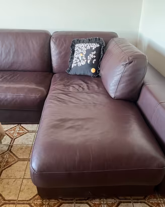 Divano letto in vera pelle