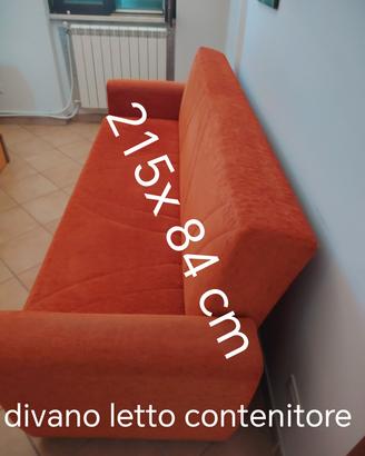 divano letto, e contenitore 