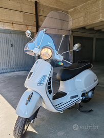 Vespa 300gts