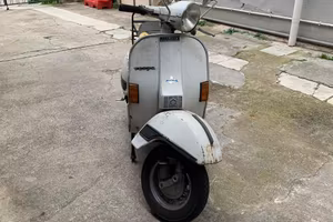 Vespa 125 PX