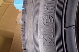 gomma per auto vintage