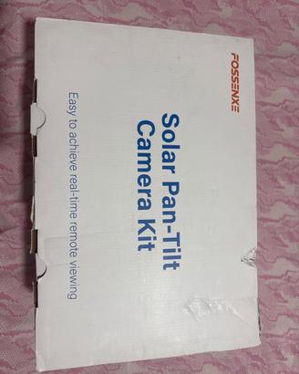 Kit videocamere con panneli solari