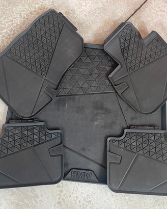 Set Tappeti in Gomma BMW X2