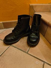 Stivali in pelle nera Dr. Martens 38