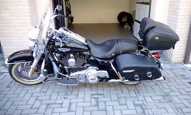 Harley-Davidson Road King Classic, anno 2011