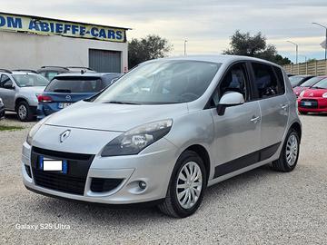 Renault Scénic X-Mod 1.5 dCi 110CV Luxe