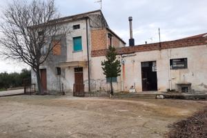 Casa Indipendente con Oliveto