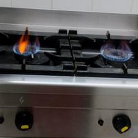 cucina in2 fuochi  d'appoggio 