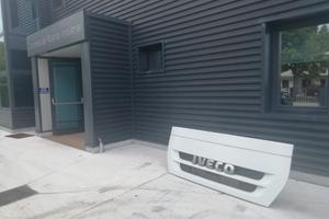 Calandra Griglia Cofano IVECO Stralis