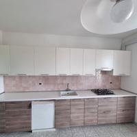 Cucina usata, pari al nuovo, già imballata !!