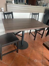 Tavolo in legno 100x70 con piede centrale