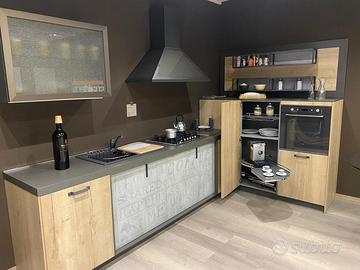 Cucina Snaidero moderna industrial pari al nuovo c