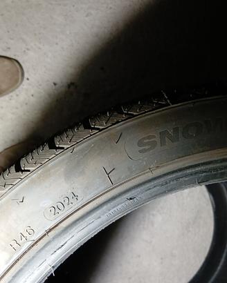 pneumatici invernali 255 35 18, 225 40 18 