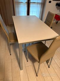 Tavolo cucina allungabile