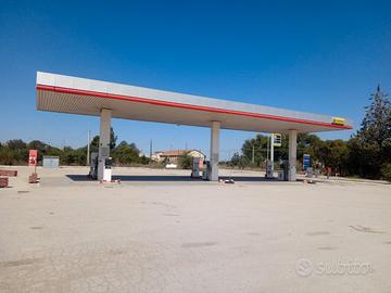 Impianto di distribuzione carburanti con GPL