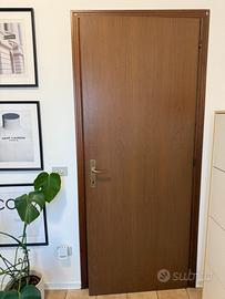 Lotto di 7 porte battenti da interno