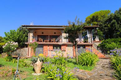 VILLA SINGOLA A ISPANI
