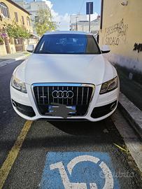 AUDI Q5 1 SERIE 