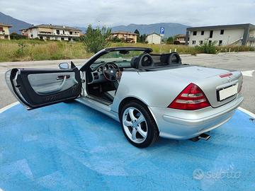 MERCEDES-BENZ SLK 320 FULL-OPTIONAL