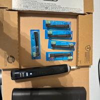 Spazzolino elettrico oral B e testine