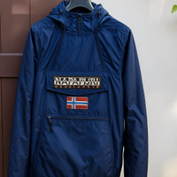 Giacca Napapijri Blu Navy – Usata Solo Una Volta,