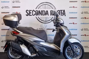 Piaggio Beverly 400