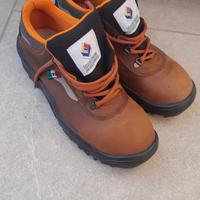 scarpe da lavoro no 44 nuove