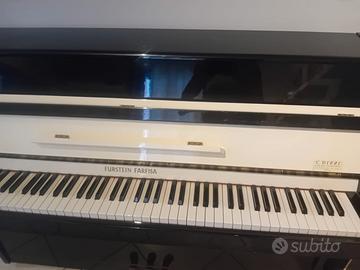 Pianoforte verticale 