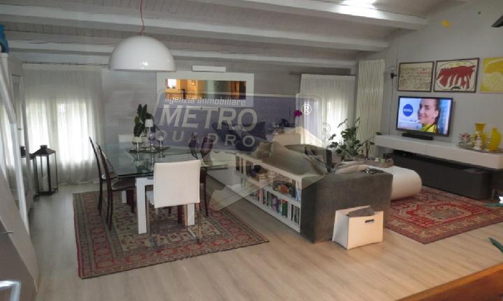 Rif.R/4380| attico thiene