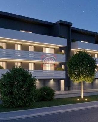 Appartamento di 138 m² con 4 locali e box auto a C
