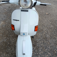 Vespa Piaggio PX125