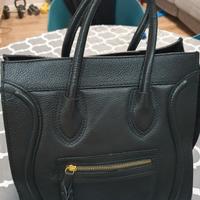 Borsa in pelle nera artigianale