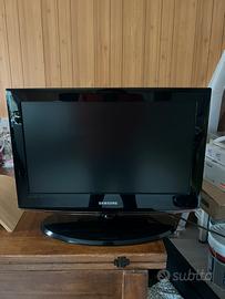 Televisore samsung 22”