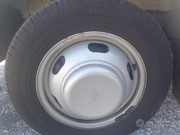 Gomme per camper e furgoni