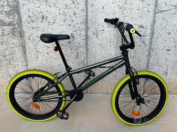 Bicicletta Bmx