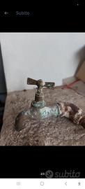 rubinetto ottone antico