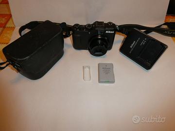 Nikon Coolpix P7000 10 megapixel fotocamera digit.