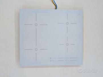 Piano cottura a induzione IKEA BEJUBLAD bianco