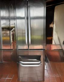 Frigorifero combinato Hotpoint Ariston E4DAAAXC