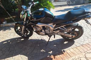 yhamaha fz6 600cc