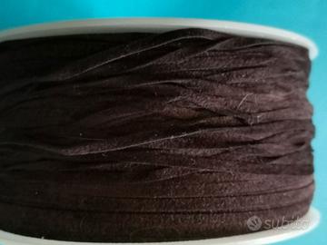 Alcantara in filo spessore mm. 3 mt. 300